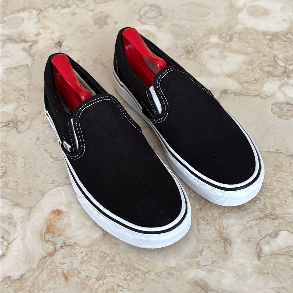 Vans Classic Slip-On Unisex Skate Shoes Black
